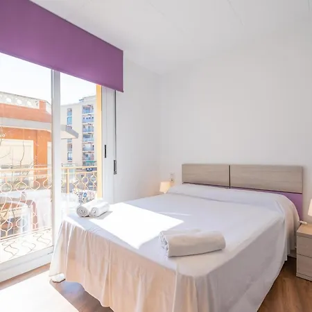 Homeholidaysrentals Moana Apartment